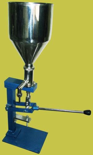 Manual Cream Filling Machine