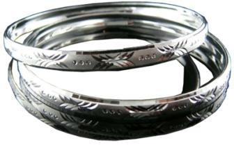 Threetone Plated Diamond Cut Bangles. DTBG000405 A