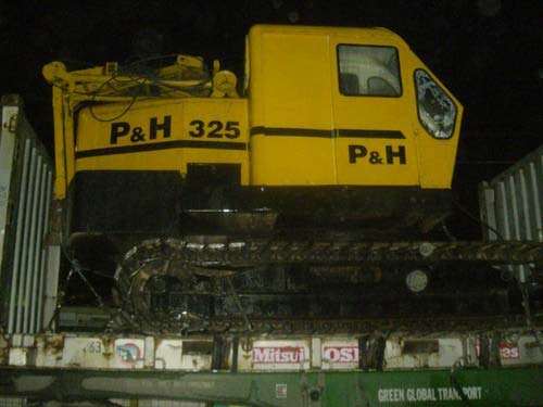 P&H 325 Shipping Crane