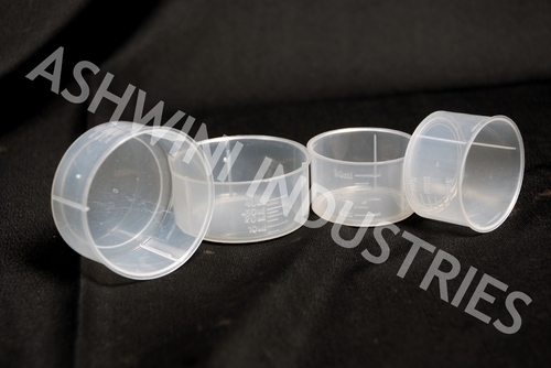 Plastic Measuring Cups