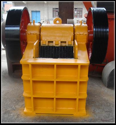 Jaw crusher, size : 6x3 to 30 x15