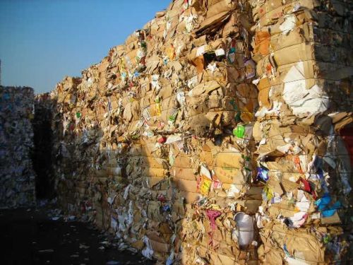 Waste paper, Pattern : Plain