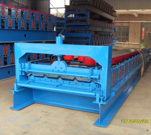 Roof Tile Forming Machine