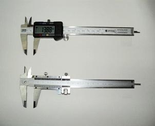 Battery Hardened Stainless Steel Vernier Calipera, For Measuring Use, Feature : Accuracy, Easy To Use