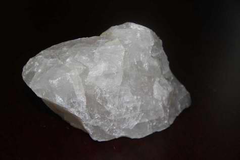 Quartz stone 5-20CM