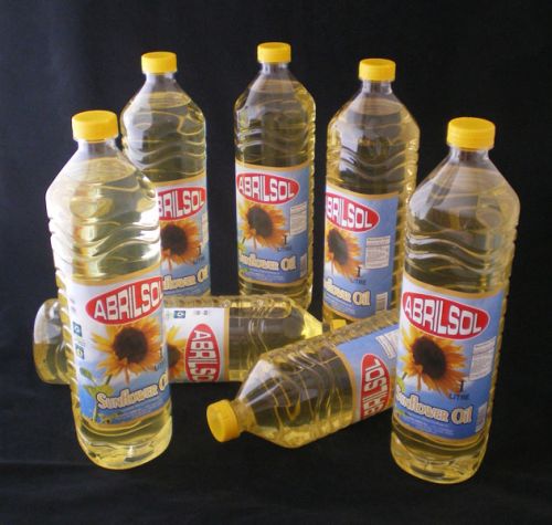 Sunflower oil, Application : Cooking And Salad Dressings