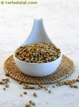 Coriander seeds, Drying Process : Sun Dried