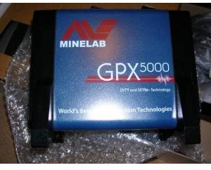 Metal Detector, Range : 4 - 10 Meter