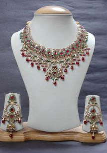 Jadau Necklace Set