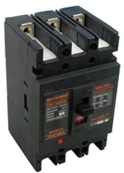 Moulded Case Circuit Breaker