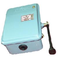 Premium Raw Material On Load Changeover Switch