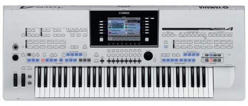 Arranger Workstation Keyboard, Brand Name : Yamaha Tyros