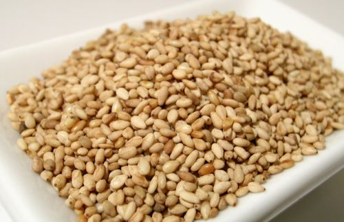 Sesame seeds, Storage Condition : Natural