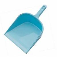 Plastic Dust Pans