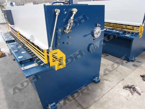 CNC Shearing Machine, Brand Name : ADH