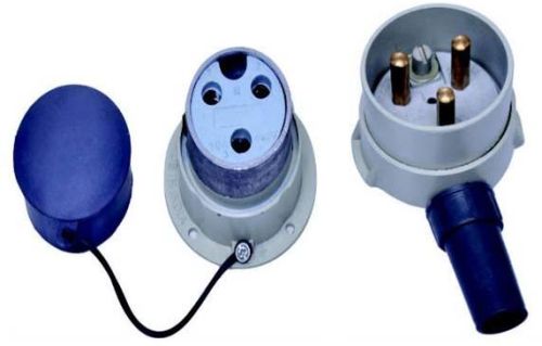 30 AMP 2 Pole Metal Clad Plugs & Sockets