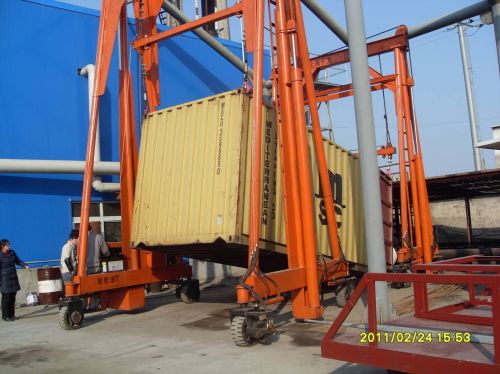 Mast Mobile Container Crane, Load Capacity : 36 ton