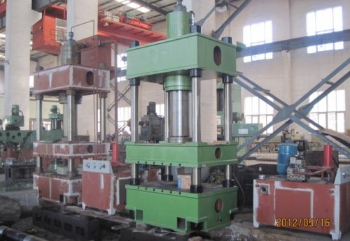Hydraulic press, Material : Mild Steel