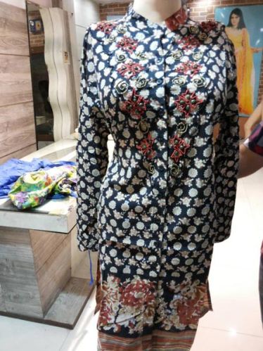 Glorious Black Printed Kurti