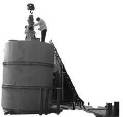 Storage Tank With Agitator