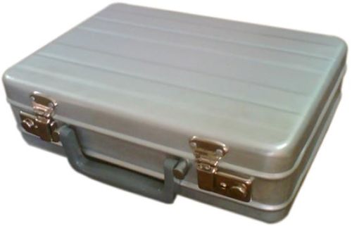 JAYCO Powder-coated Plain Aluminium Instrument Case, Shape : Rectangular