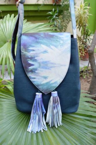 Ladies Leather Printed Handbag