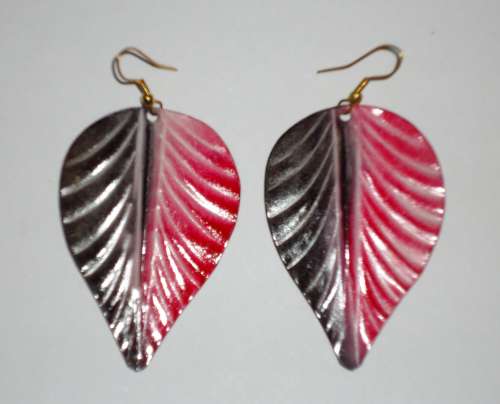 UNIQUE Fashion Earring, Color : Red, Black