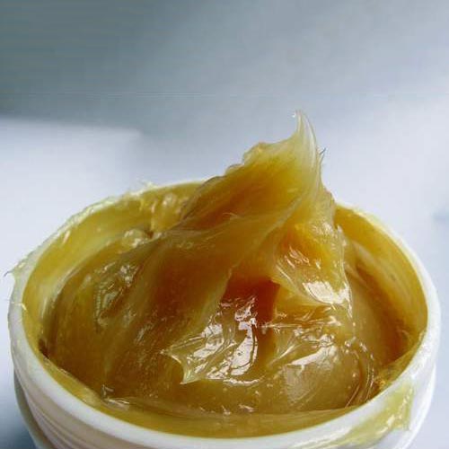 Buttery Copper High Temperature Grease, Packaging Size : 10Kg, 1Kg, 250gm