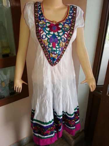 Designer White Cut Work Embroided Cotton Kurti