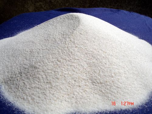 Silica sand, Iron Oxide (Fe2O3) : 0.09%