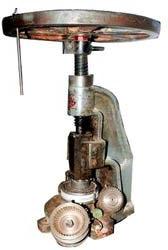 Hand Press Paper Plate Making Machine