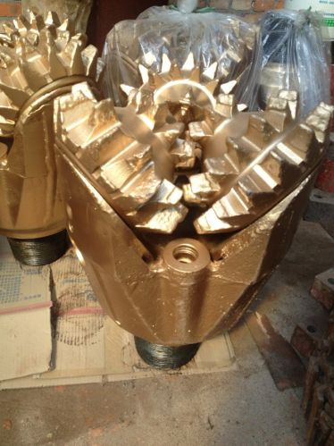 17 1/2' Steel Tooth Tricone Drill Bit For Well Drilling IADC 117