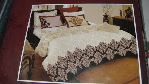 Bombay Dyeing Double Bed Sheet