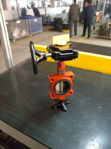 Grooved End Butterfly Valve, Brand Name : hiwa, Packaging Type : Red