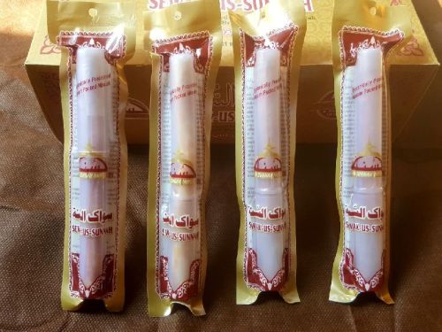 Yellow Vacuum Packing Machine