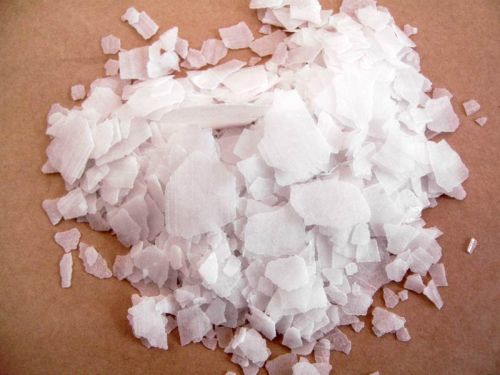 Caustic soda flakes, Purity : 99%