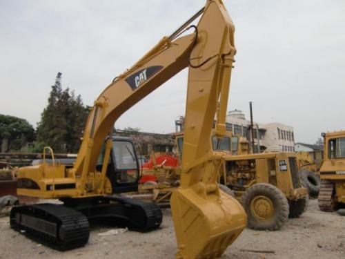 Cat Excavator, Brand Name : komatsu