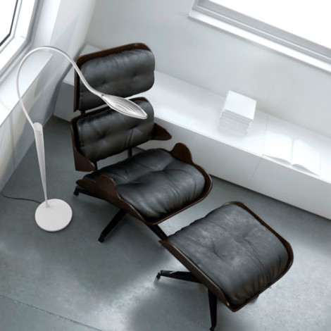 M2 Supple Floor Lamp, Voltage Rating : 100-240V/50-60Hz