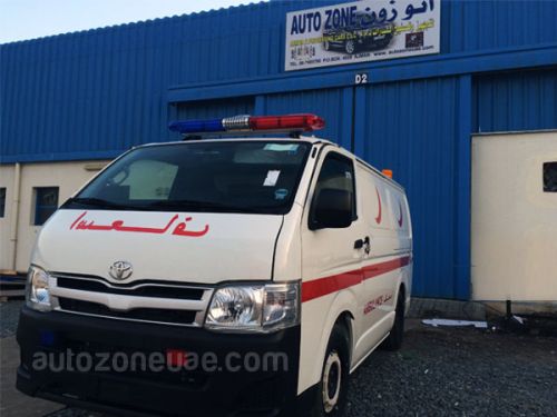 TOYOTA HIACE VAN AMBULANCE, Packaging Type : white