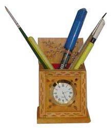 Wooden Pen Stand