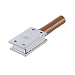 Magnetic Earth Clamp