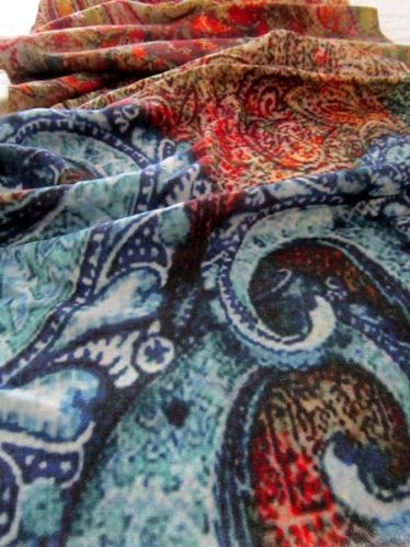 Cotton Digital Printed Wool Shawls, Occasion : Regular Wear