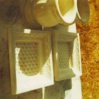 Bhartiya Arts Marble Bird Bath, For Garden, Home, Lawn, Feature : Anti Corrosive, Durable, Eco-Friendly