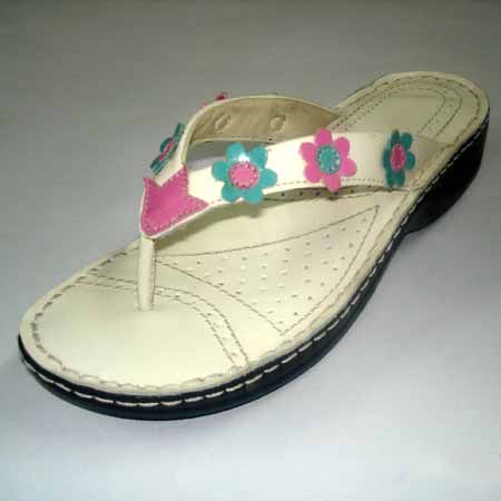 Childrens Slippers - 15