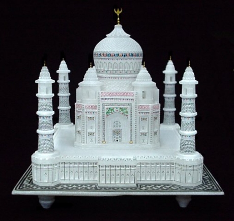 Taj Model Replica Lamp