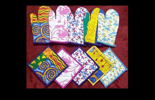 Kitchen Pot Holder & Glove Set