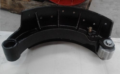 Truck Casting Brake Shoes, Packaging Type : Black