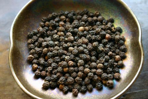Black pepper, Cultivation Type : Natural
