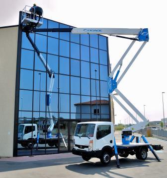 Double Articulated Aerial Platform