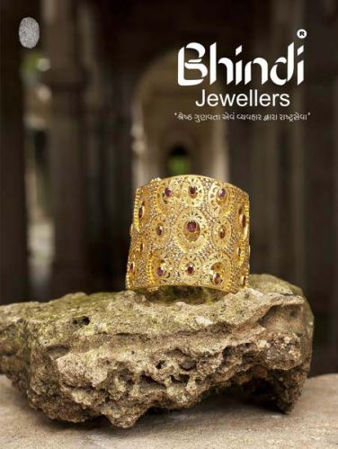 Bhindi Designer Gold Bangles